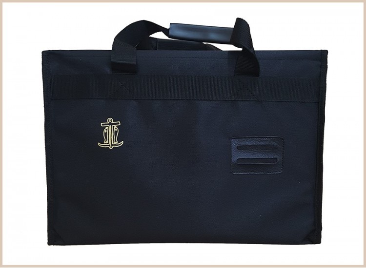 bolsa maleta caliz patena ostiarios signos camino neocatecumenal