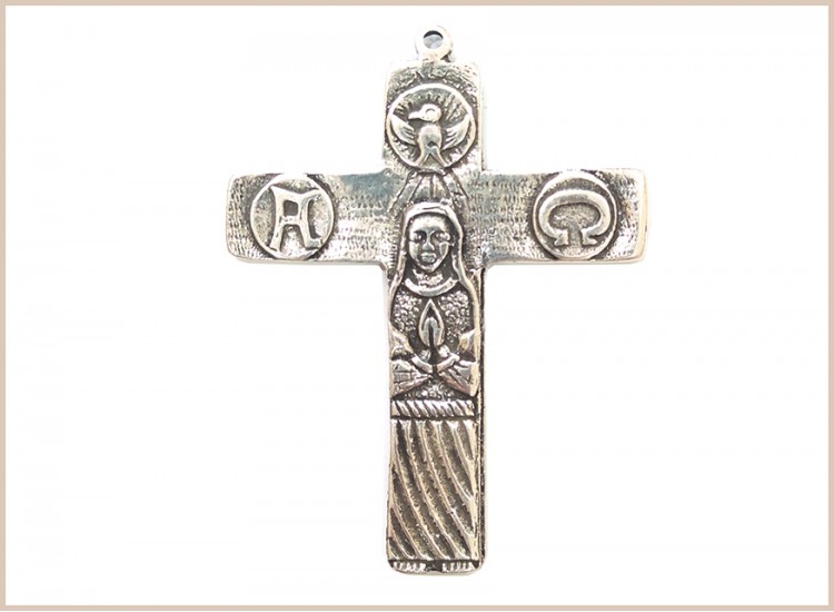 cruz itinerante colgante kiko argüello camino neocatecumenal signos